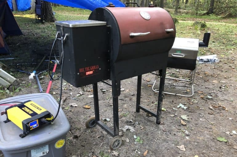 Limited edition Black Green Mountain Davy Crockett Sense Mate Electric Wi-Fi Control Foldable Portable Wood Pellet Tailgating Grill with Meat Probe