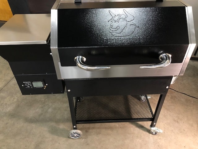 Is this worth 600$? Recteq 590 Says only used about 5 times and comes with  searing kit, large griddle cook top, mesh cooking mat, 20 lbs mesquite  pellets, wifi enable temperature probe